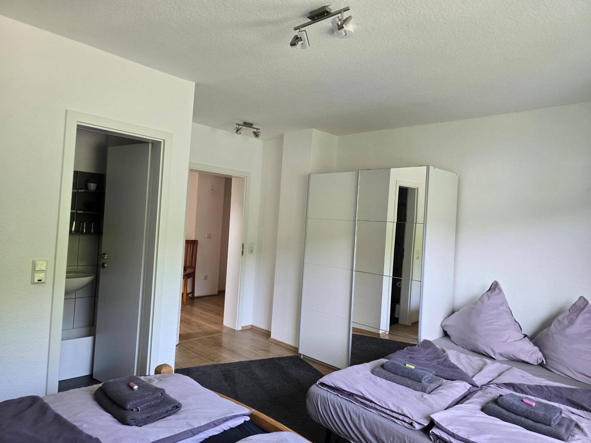 Ferienwohnung Vier Pfoten فيلنغن المظهر الخارجي الصورة